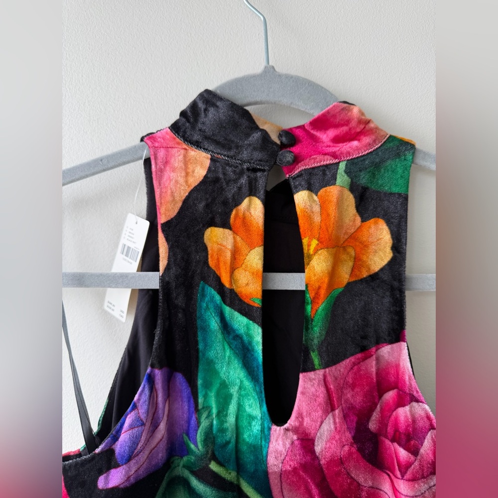 Farm Rio × Anthropologie Mock-Neck Printed
Velvet Midi Dress, NWT - Picture 5 of 7